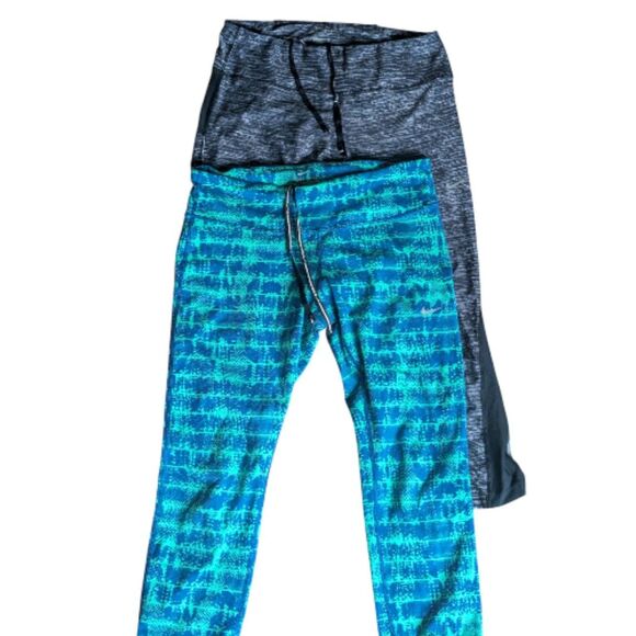 Nike Dri-FIT Women's M Leggings Bundle - Picture 1 of 5